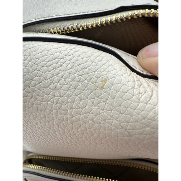 Michael Kors Jaycee Medium Pebbled Leather Backpack Light Cream Flaws - Picture 16 of 16